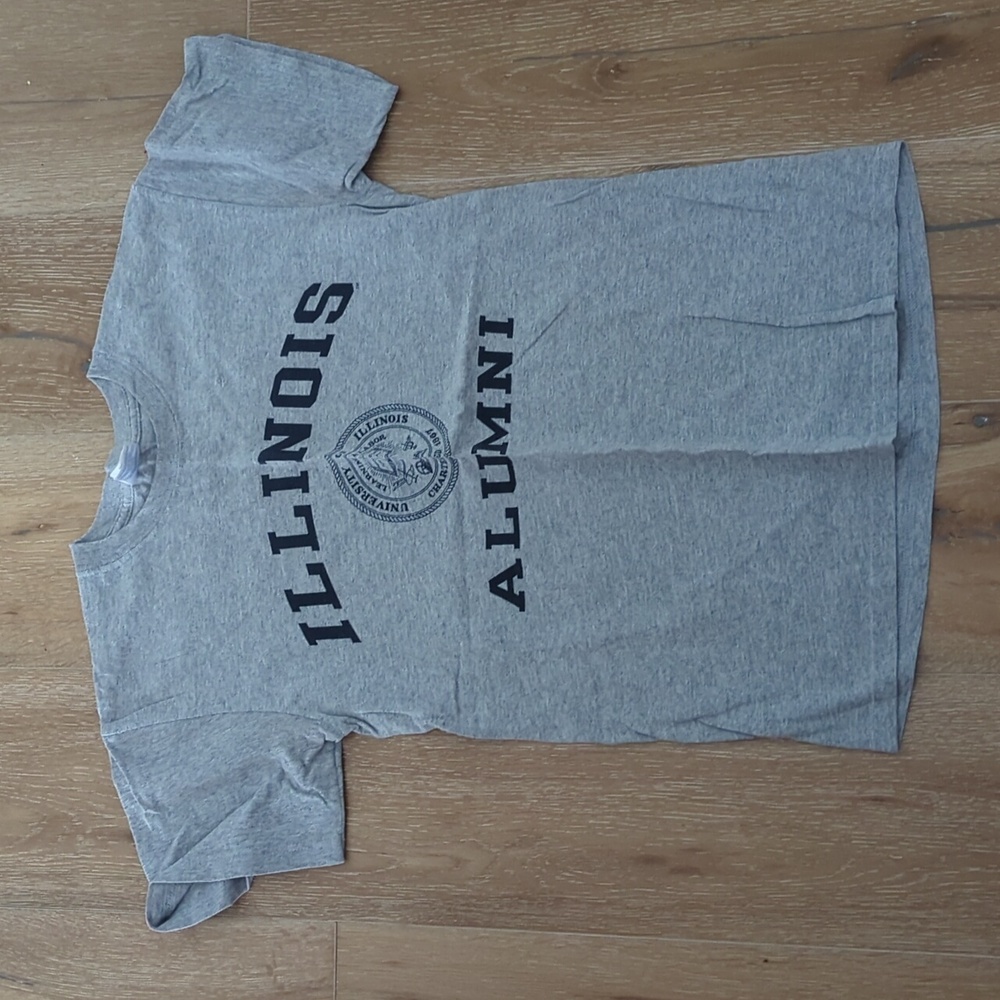Pre-owned university of Illinois tee